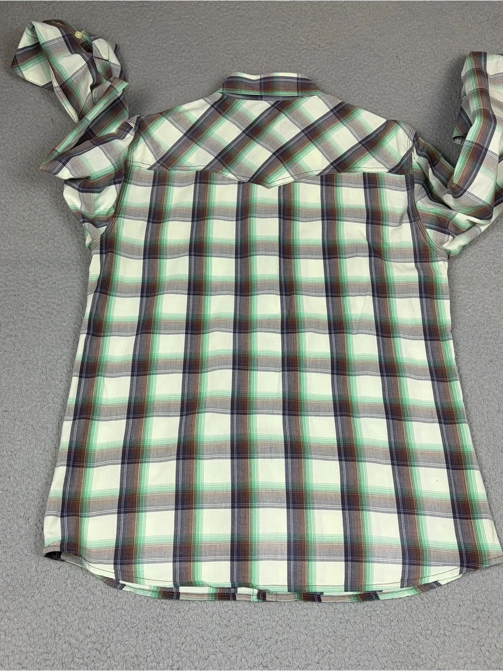 True Religion Men's Plaid Button-Down Shirt Green & Brown Pocket Flaps Western